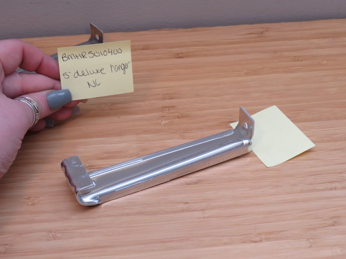 5" DELUXE HANGER NO CLIP