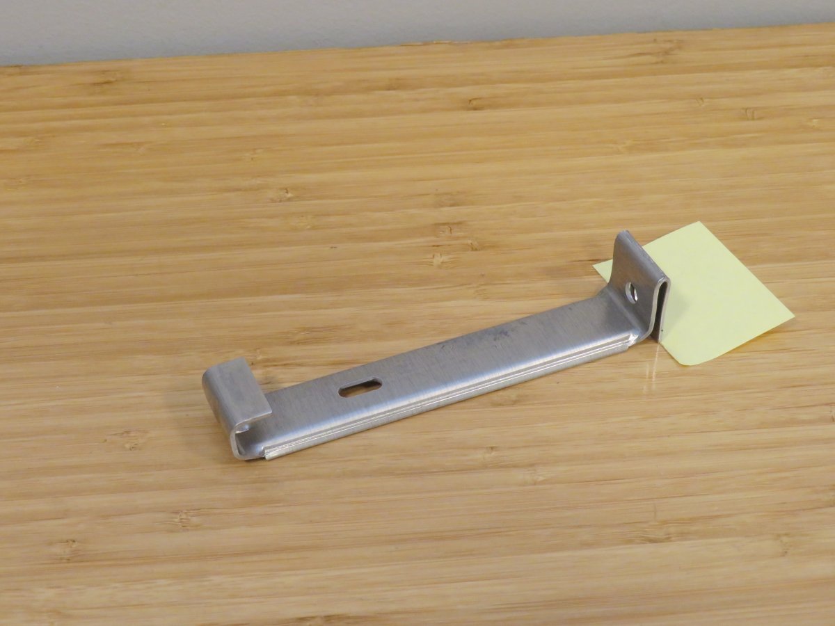 5" CLIP ON HANGERS (500)