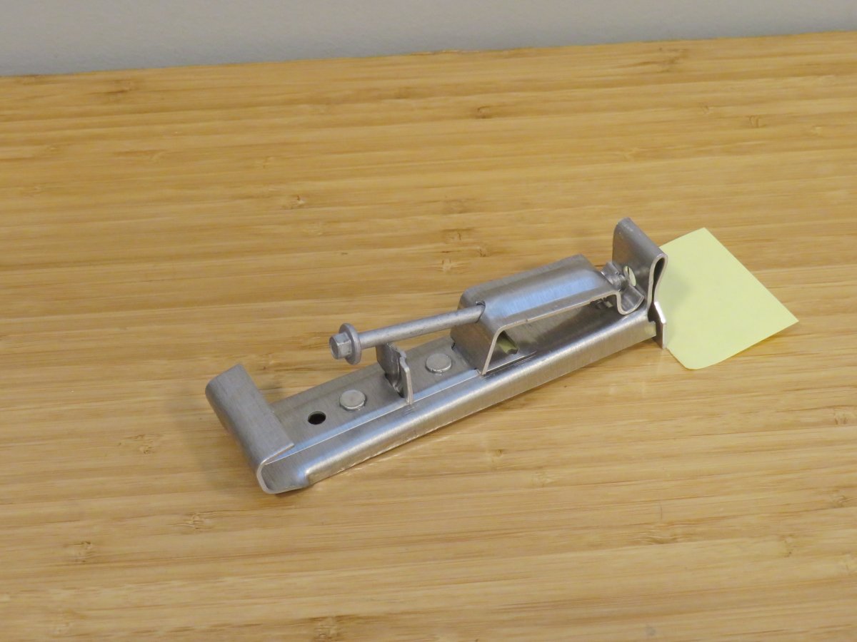 5" SUPREME EMBOSSED GUTTER COVER HANGER WITH CLIP