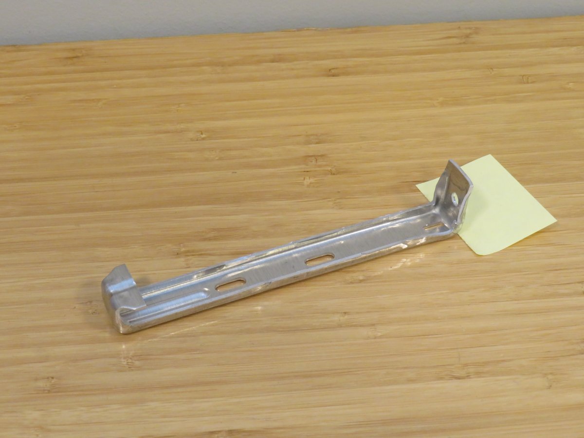 6" ULTRA HANGER NO CLIP(1000)