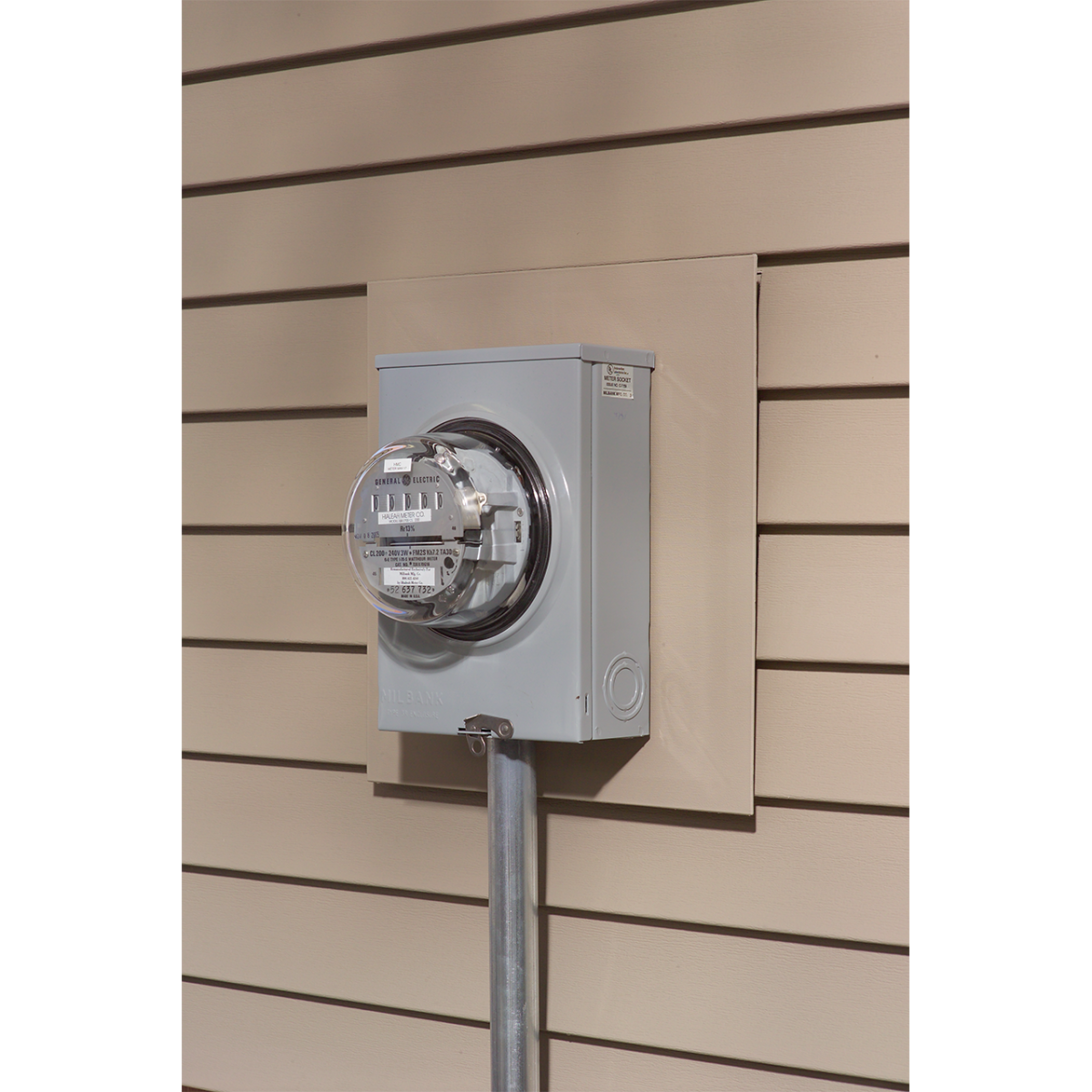 METER BASE MOUNTING BLOCK